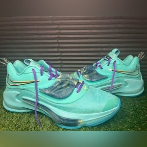 Zoom Freak 3 ‘Vibrant Aqua’